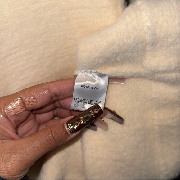 Sierra Darien Elegant Ivory Soft Knit Mini Dress with Crystal Embellished Collar - Picture 16 of 16